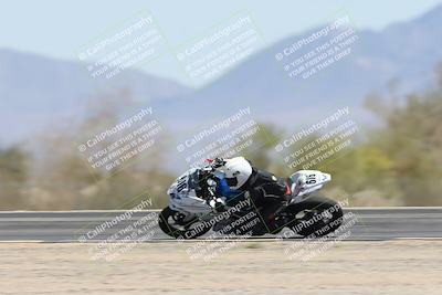 media/Apr-20-2025-CVMA (Sun) [[39090e8767]]/Race 9-Formula LW Twins Shootout/